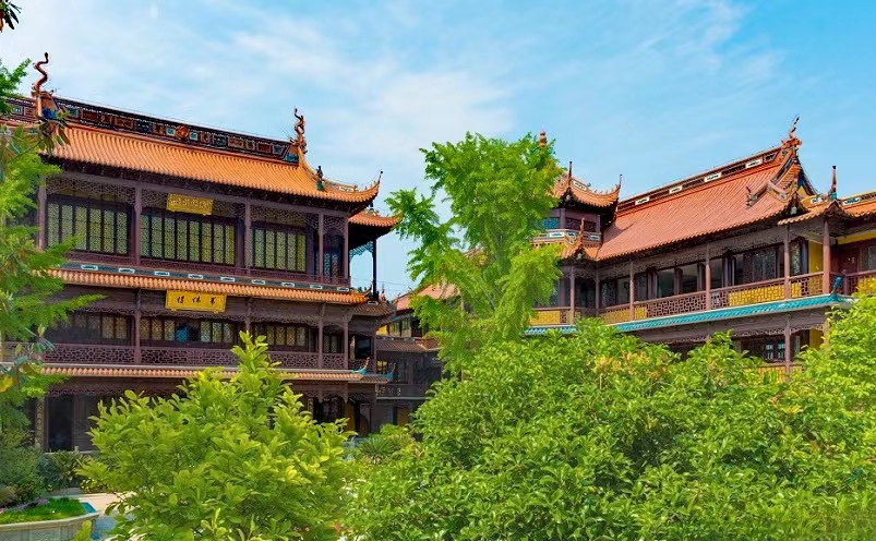 上海求平安去哪个寺庙,上海十大寺庙旅游景点