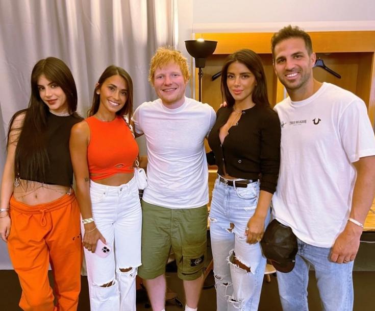 梅西与安东内拉在家直播,梅西与妻子安东内拉·罗库索