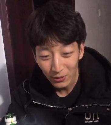 寡人单挑7个60级神豪回放,寡人喝酒一战封神视频是真是假