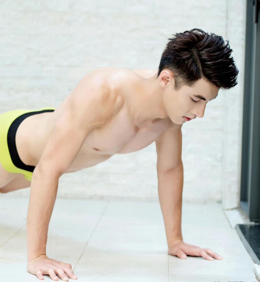 所有帅气小哥哥颜值视频,盘点颜值爆表的小哥哥