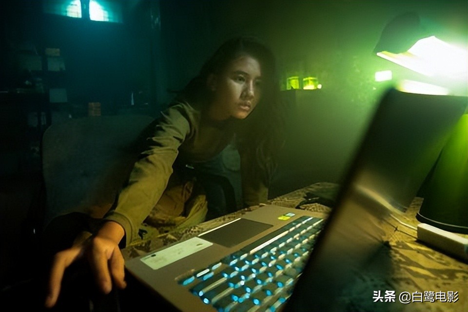 2022最高评「15部电影」推荐!爆红《Tinder大骗徒》必看