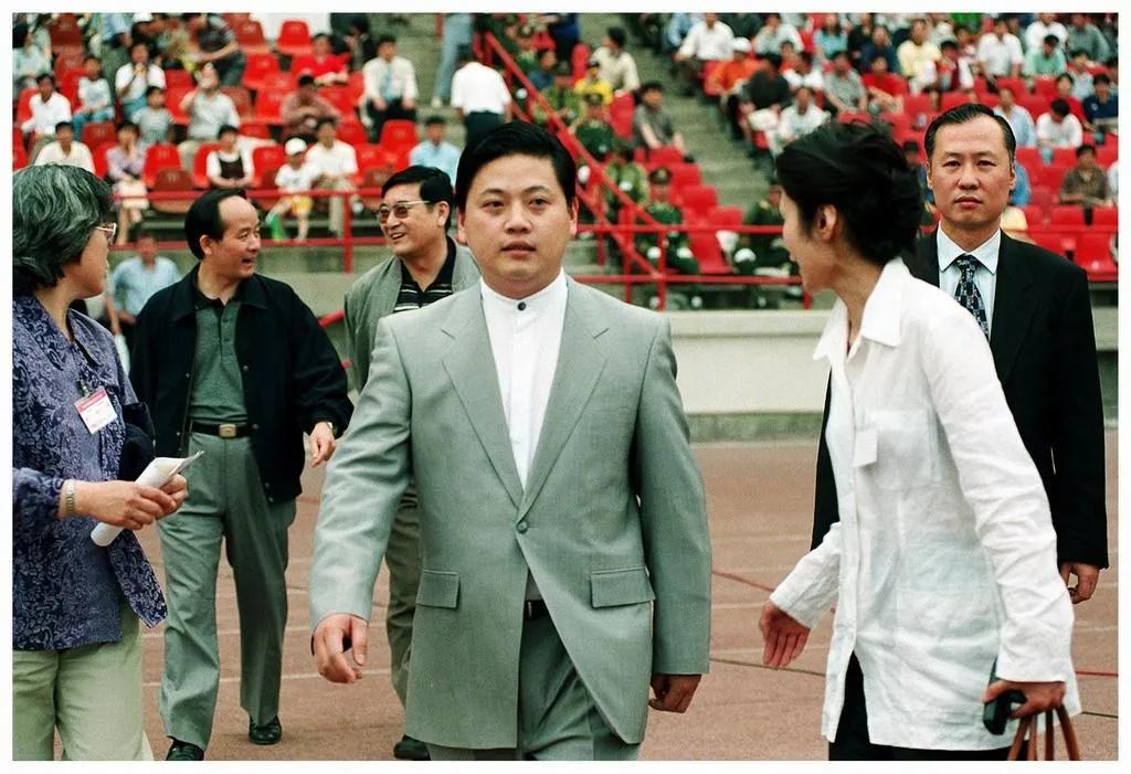 中国最牛的10个集团公司,中国最牛富豪兄弟