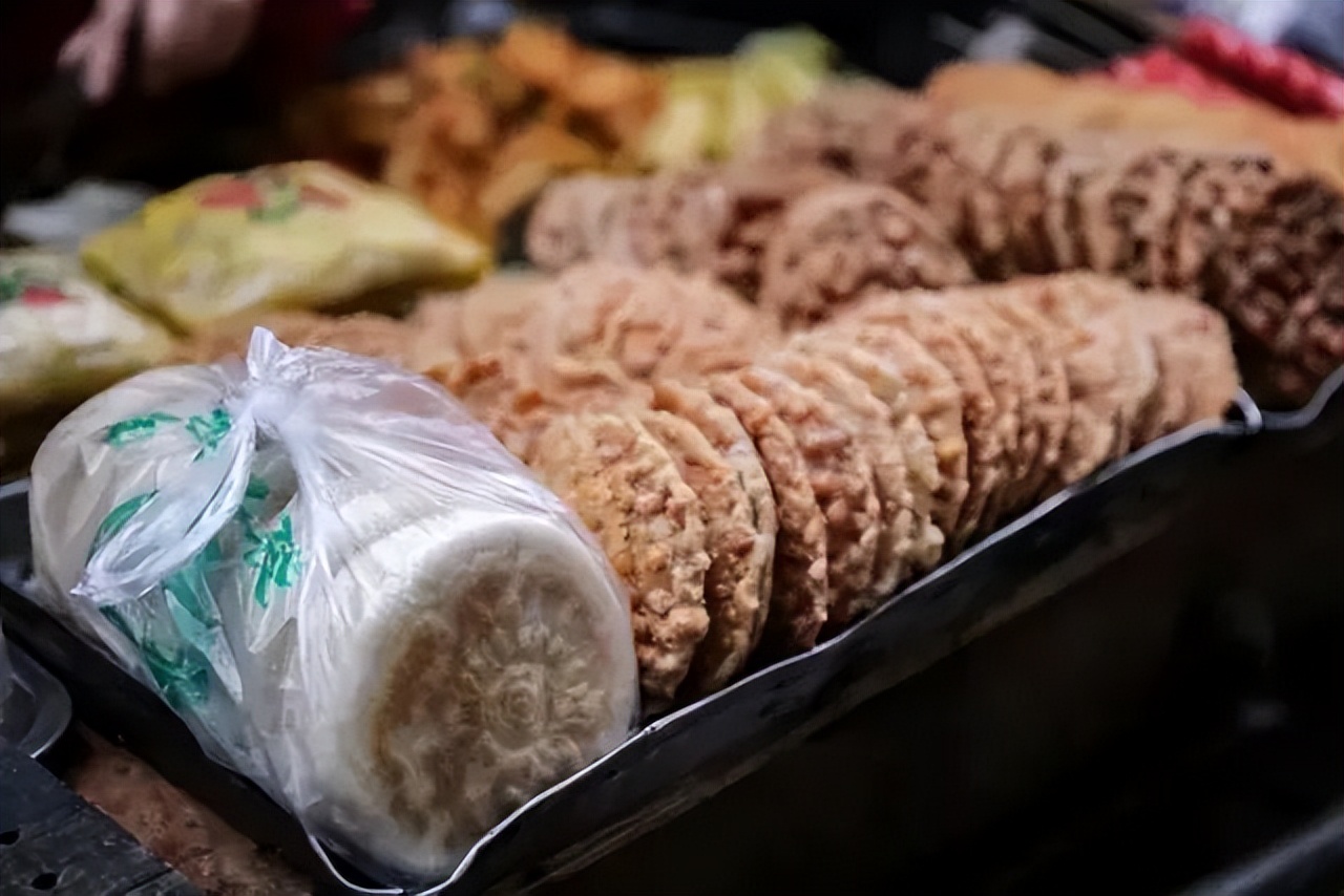 成都原来的老汽车站在哪里,成都各大汽车站