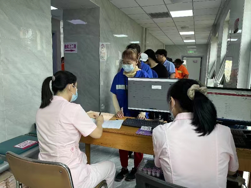 【暖心】莲池区妇幼保健院为环卫女工进行免费“两癌”筛查