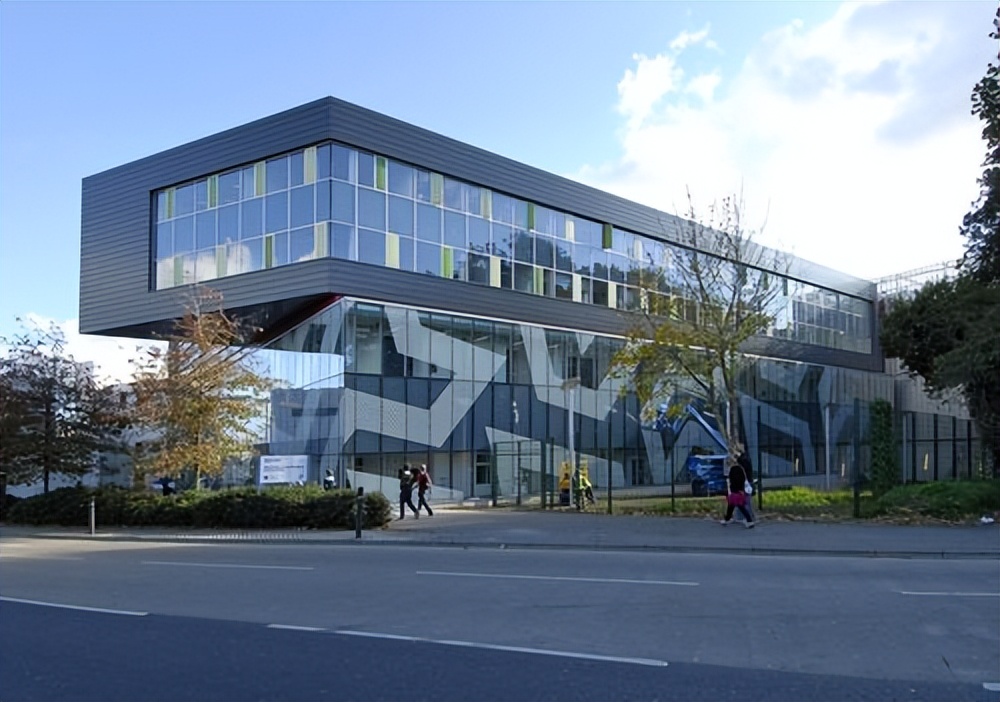 南安普顿大学——大学企业孵化器SETsquared的创始合伙人