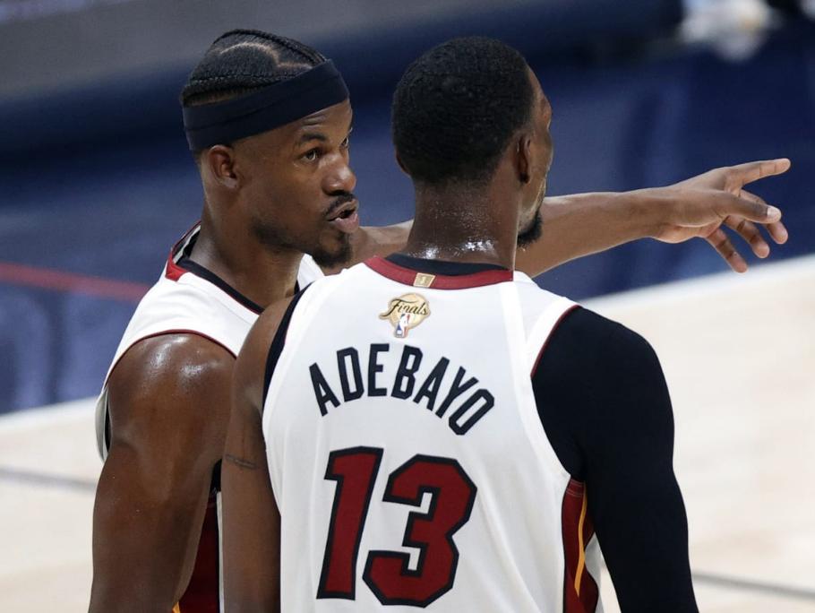 总决赛前瞻预测,总决赛上半场比分预测