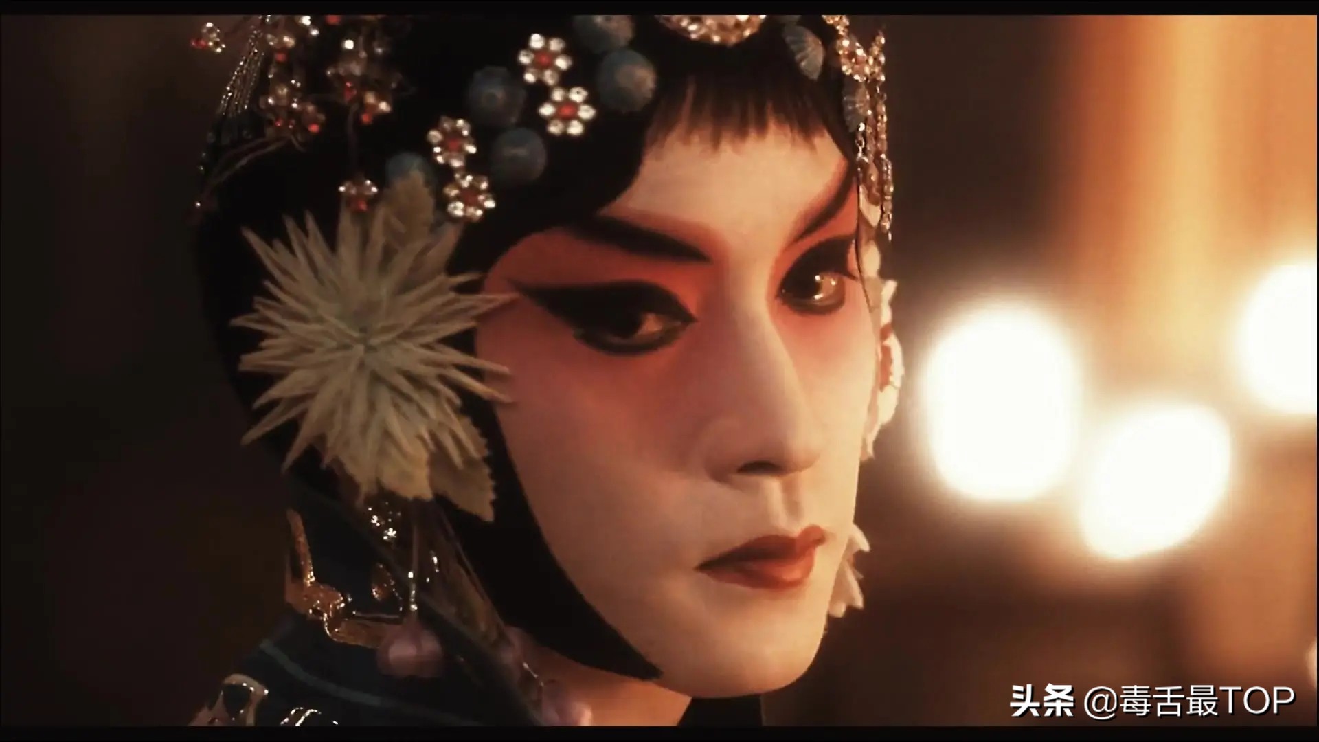 近20年评分最高的十部电影推荐,10部值得一看的经典高分电影推荐