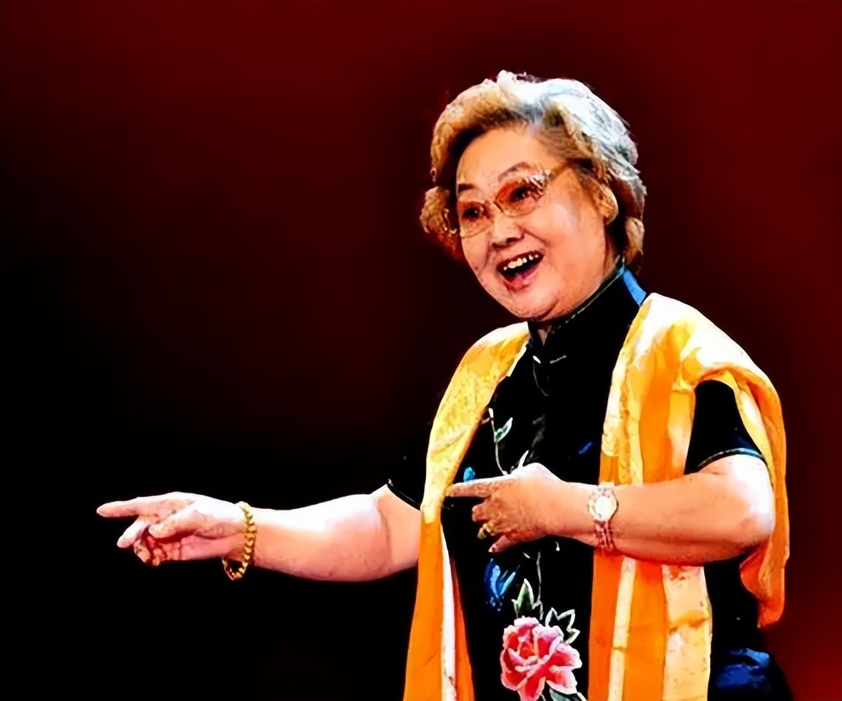 郭兰英婚姻近况,郭兰英结婚照片