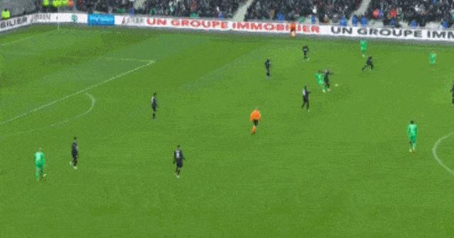 内马尔受伤是哪只脚,内马尔的脚伤