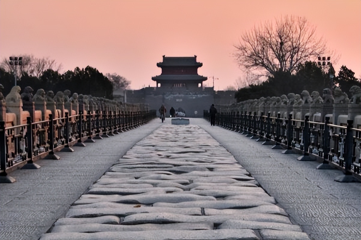 诗词文字如何令读者感同身受？两首七律修改示范，避免老干体写法