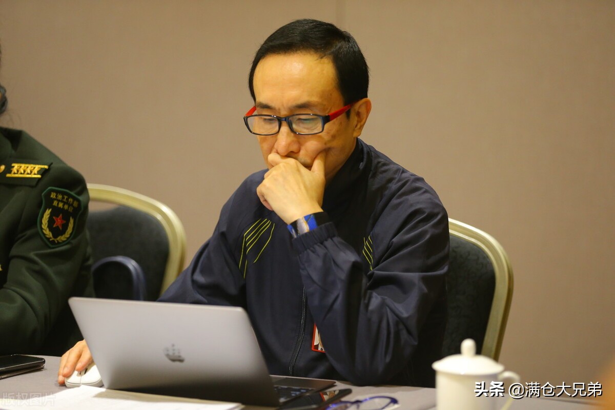 人世间司机,人世间司机说待遇和责任是对等的