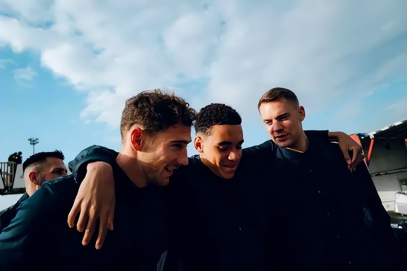 盘点2022世界杯男模西装|和巴西队学习怎么穿出高级感