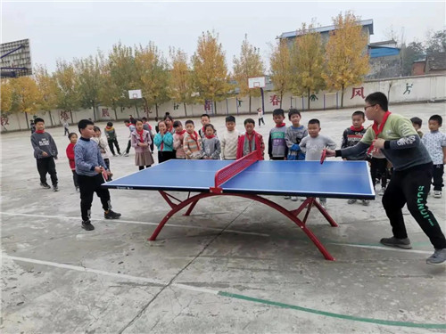 为中国足球梦想助力,为农村孩子筑梦爱心公益活动