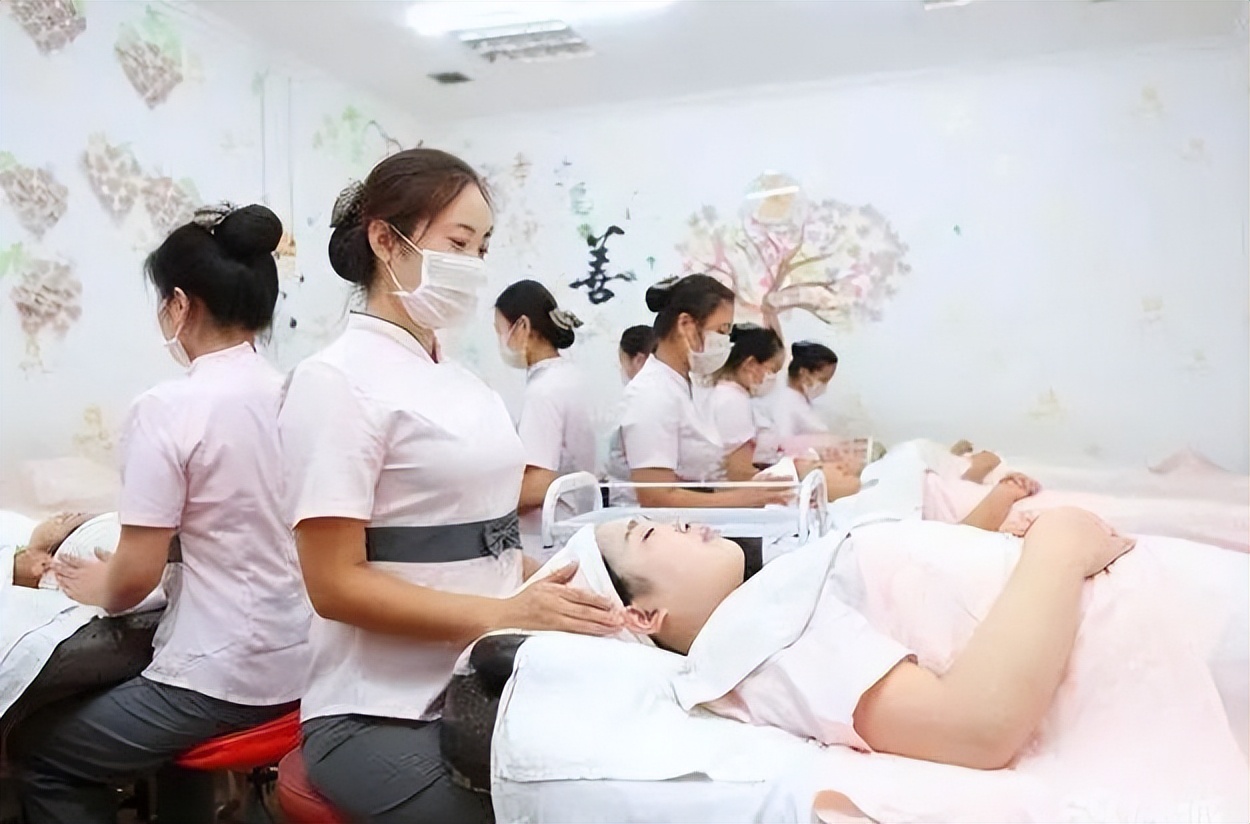 双眼皮手术前后干货,眼皮凹陷割双眼皮十个有九个后悔