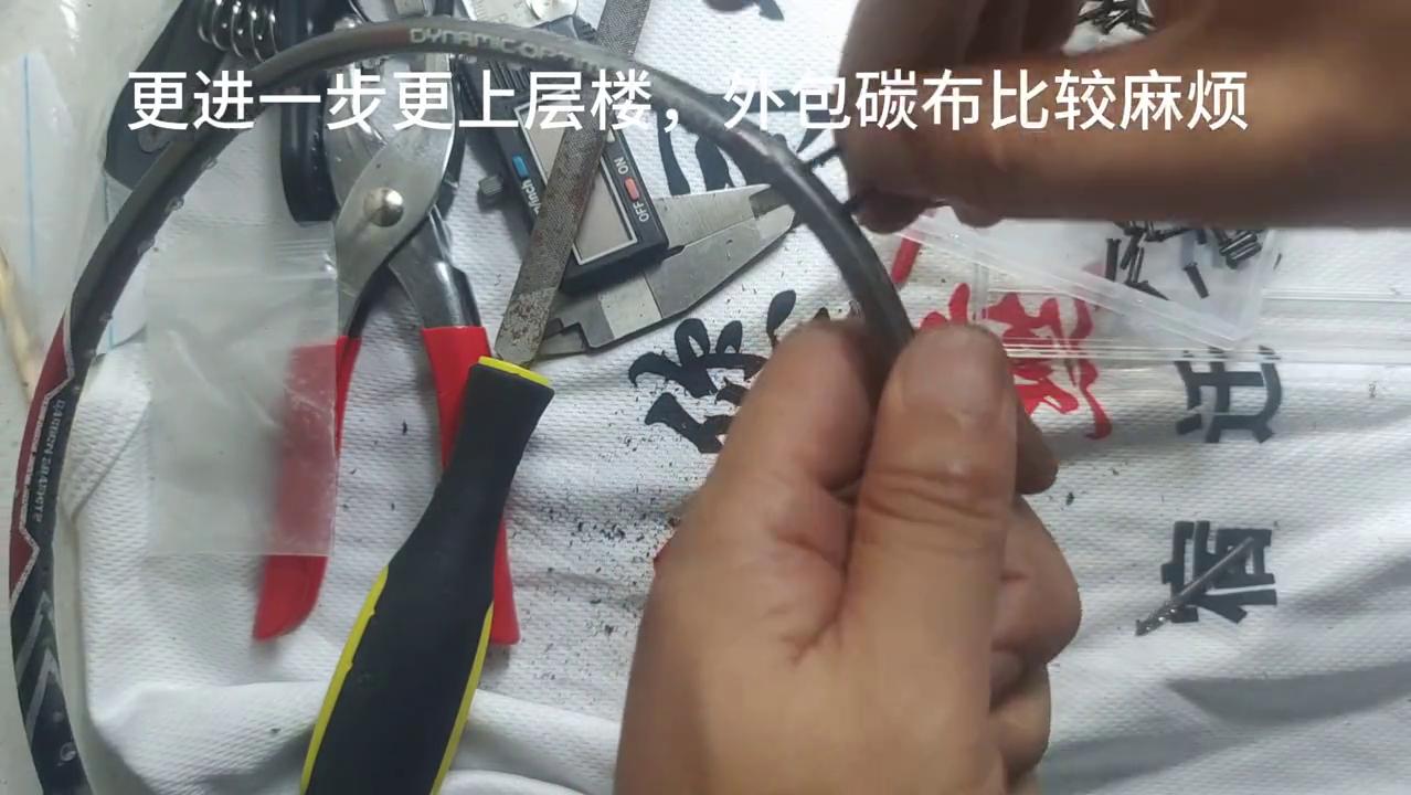 羽毛球拍断线和解决方法,羽毛球拍断拍修复昆明