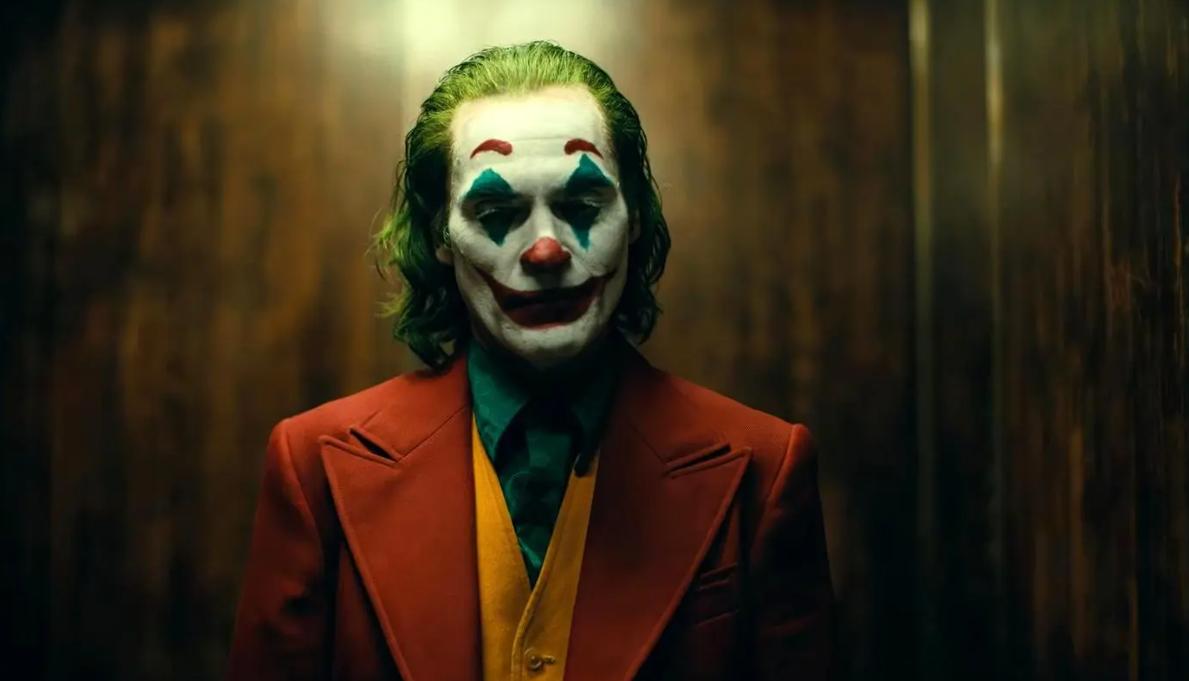 遇到精神病患者我们该怎么做,一个正常人被当精神病患者怎么办