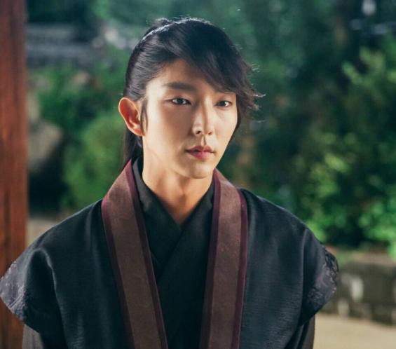 韩版青簪行叫什么,青簪行电视剧男主叫什么