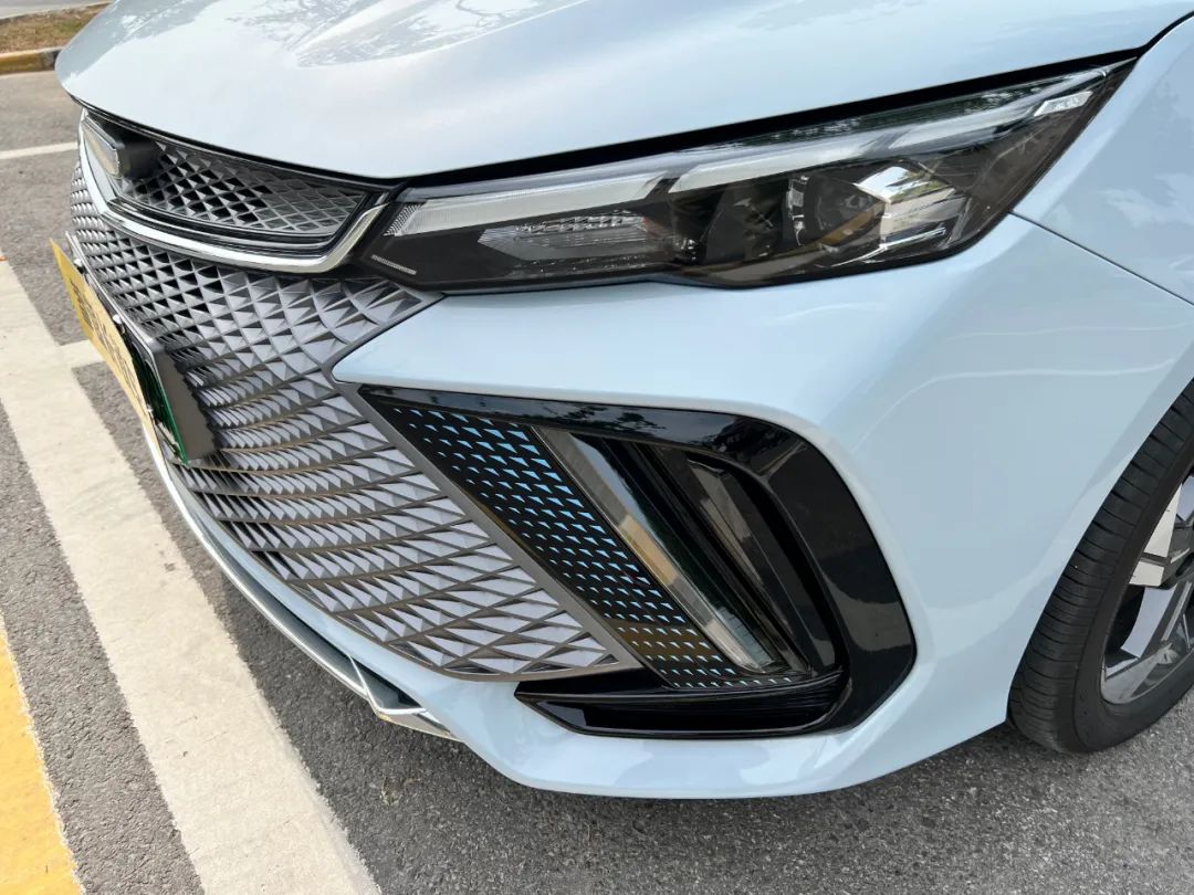 帝豪l雷神超级电混,帝豪超级电混