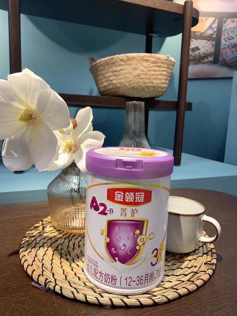 新生儿喝伊利金领冠珍护,新生儿喝伊利金领冠菁护好吗