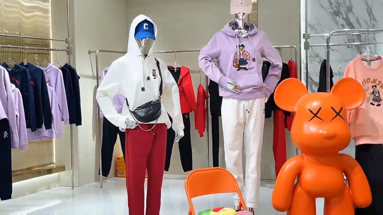 小熊刺绣加绒卫裤直播,小熊加绒卫裤直播间女款