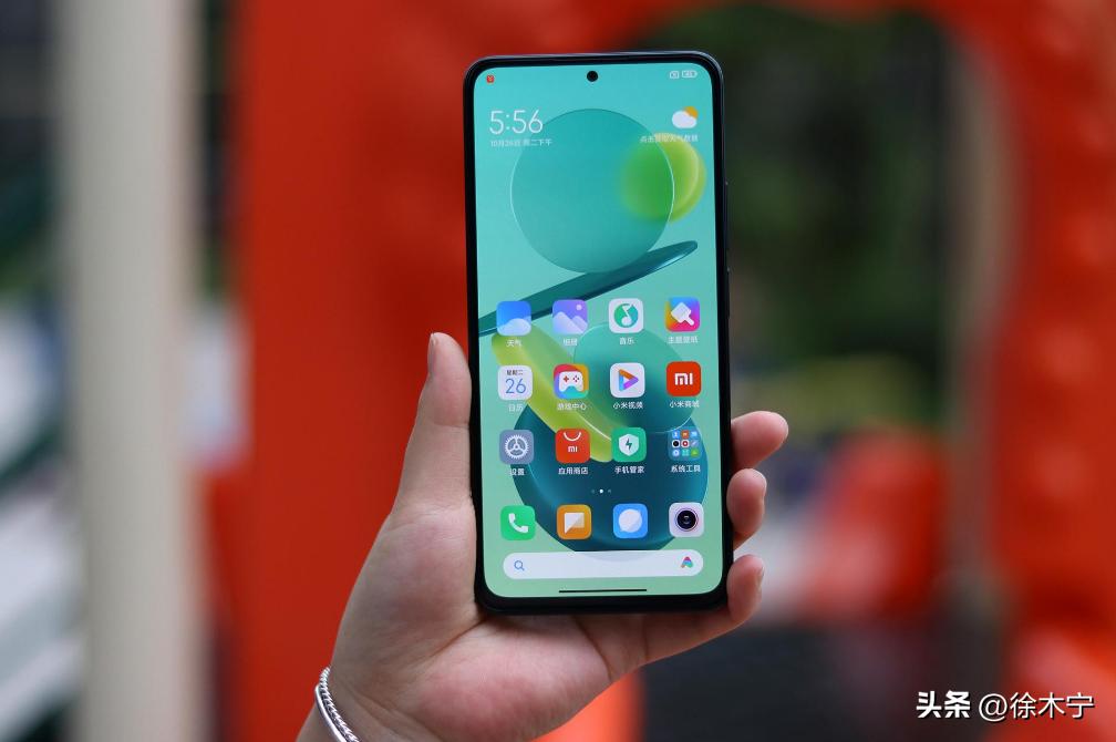 目前最实惠性价比最高的一款手机,几乎无差评的三款手机1500元