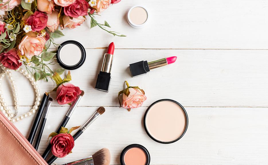 美妆推广软文怎么写吸引人,美妆文案怎么写才吸引人