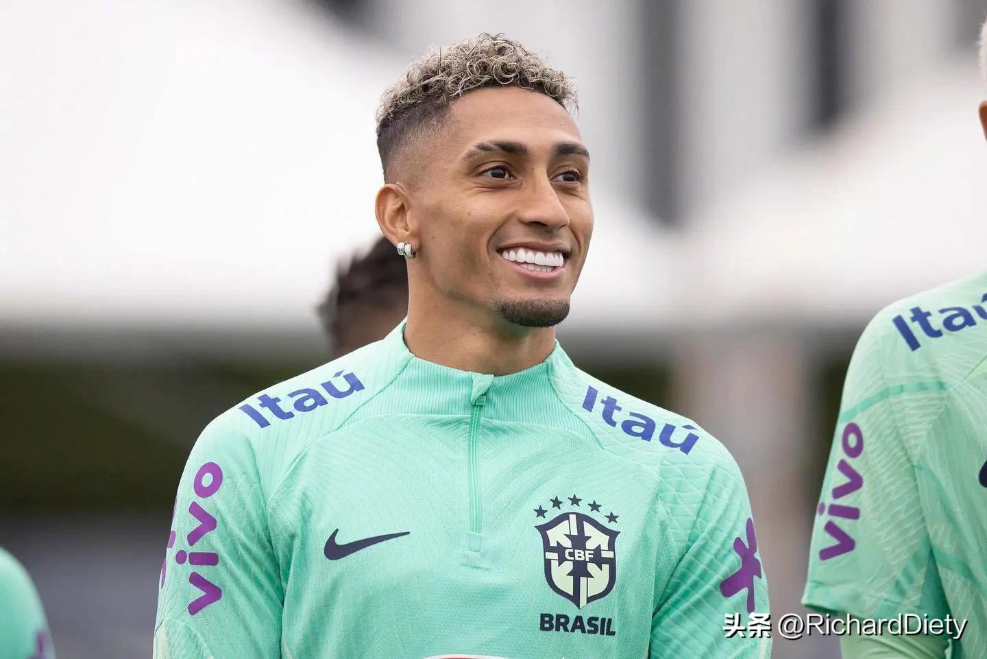 深度｜内马尔的伤缺或将反而彻底释放巴西进攻天团的天赋