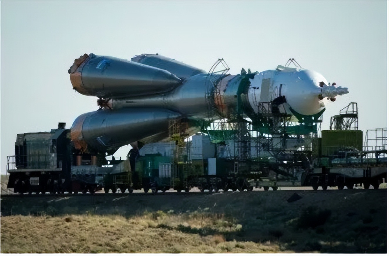 神舟十四号对接空间站美国媒体,神舟十四号飞船与空间站完成对接