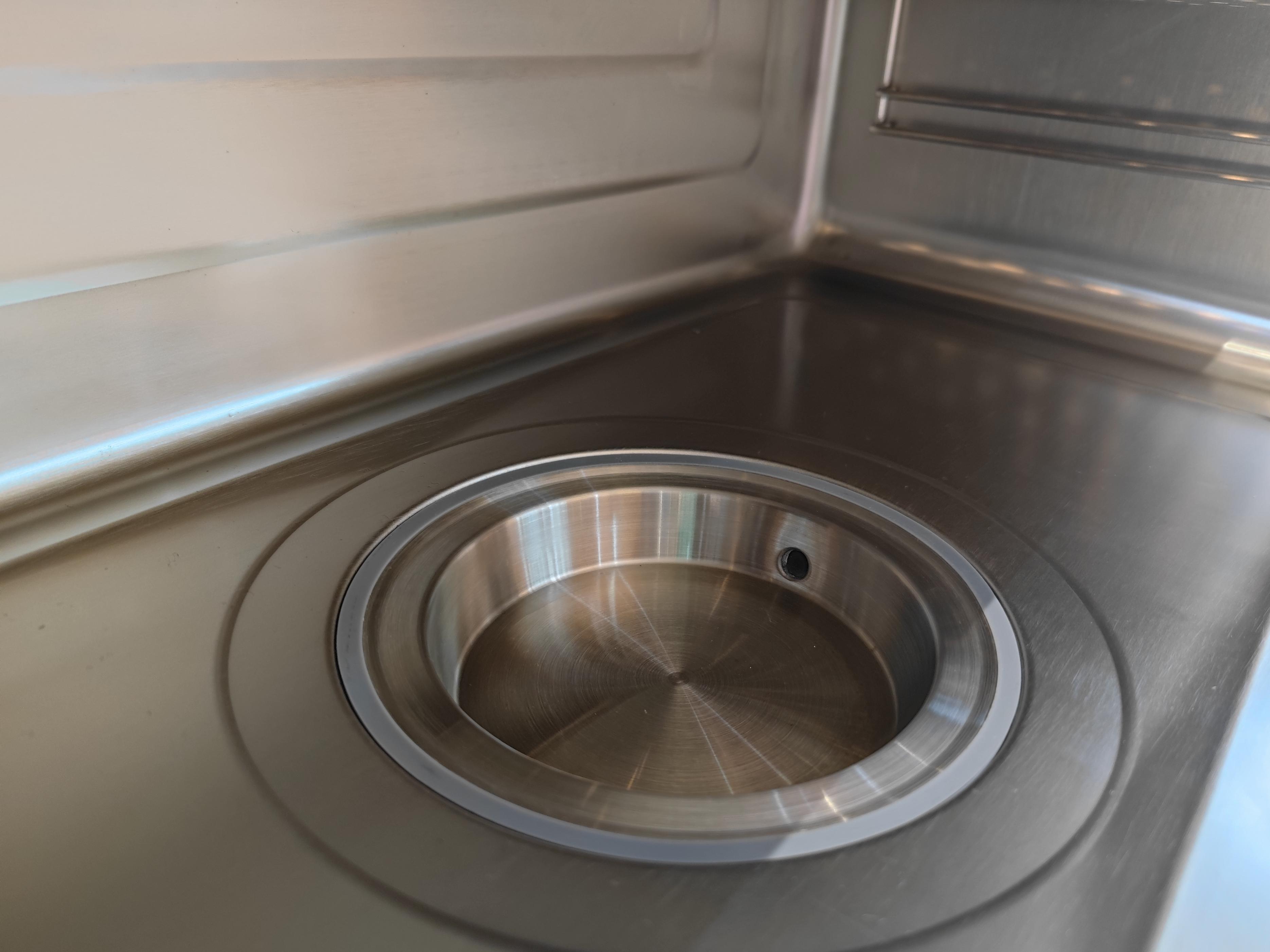 7大品牌集成灶实体探店,实体店卖集成灶都哪些套路