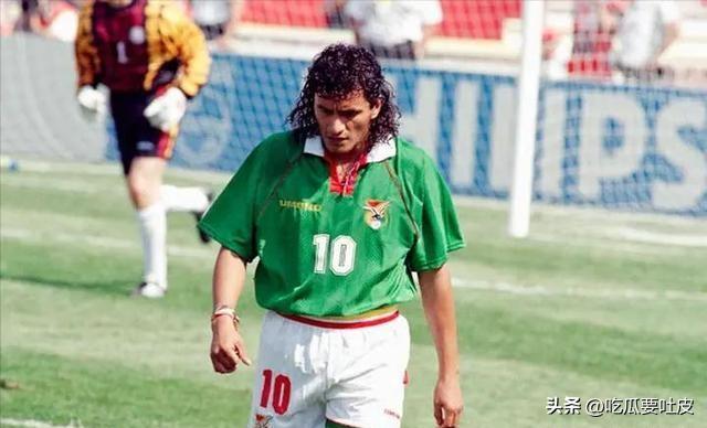 历届世界杯红牌图片,世界杯十大红牌视频