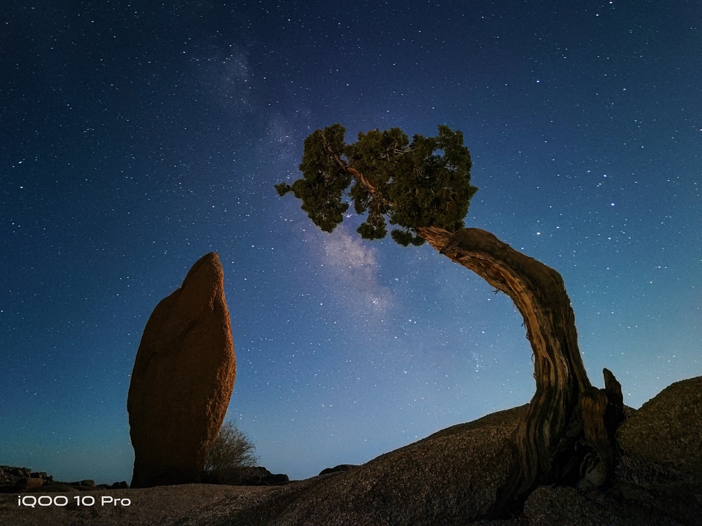 iqoo10pro首发200w超级快充,iqoo10超级快充充电器原装