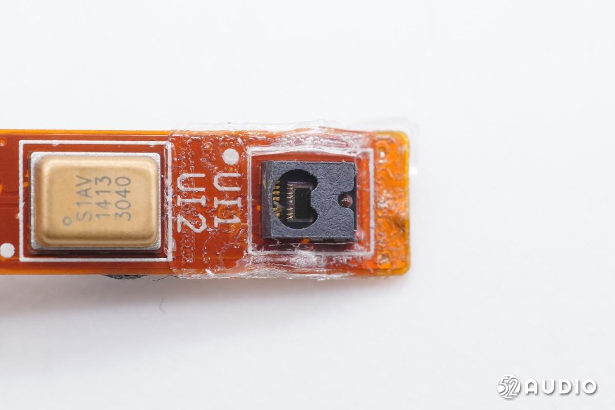 飞利浦耳机fideliol3对比索尼,飞利浦fideliot1