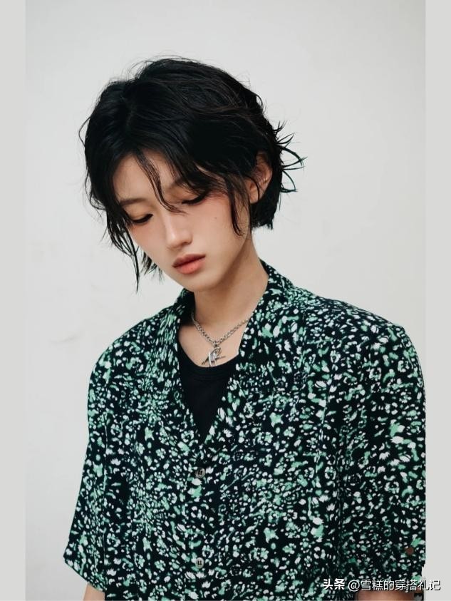 挂烫发型2020流行发型,今年流行的齐耳烫发有哪些发型