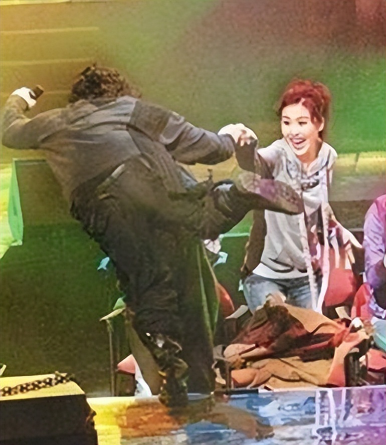 徐濠萦陈奕迅现在怎样了,徐濠萦陈奕迅现状