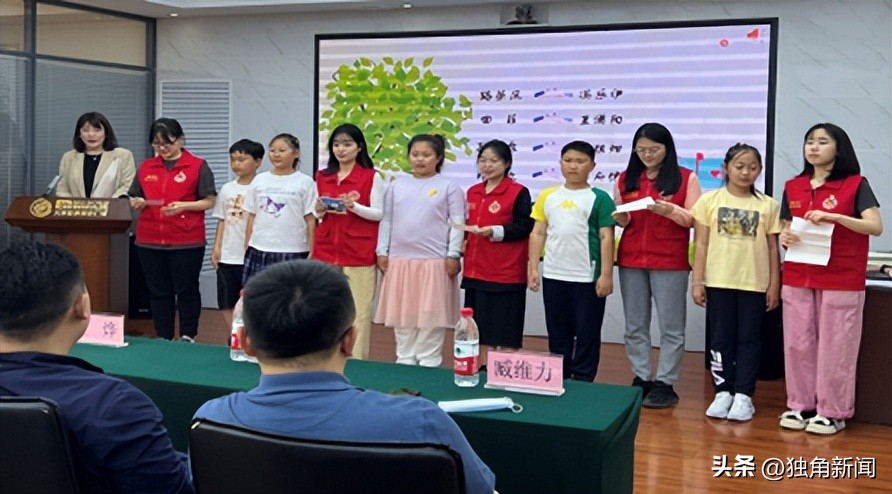 民建大连市委员会与沙河口区星海湾街道碧海社区联合开展“庆六一”儿童节活动暨消防安全和认领微心愿活动