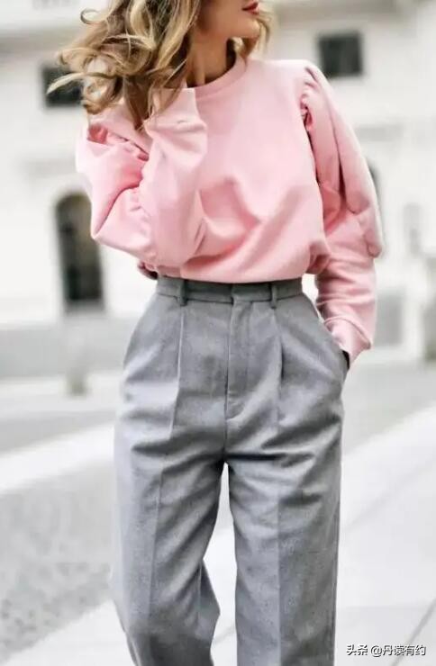 灰色格子大衣怎么搭配才时尚,灰色系一套真的简单又高级穿搭