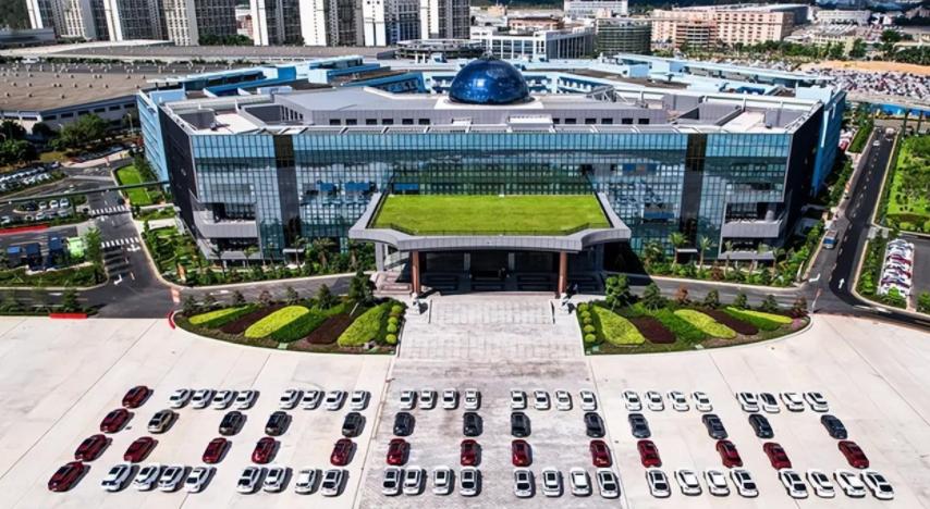 性能最好的新能源汽车小鹏,新能源车排行榜通用五菱3月