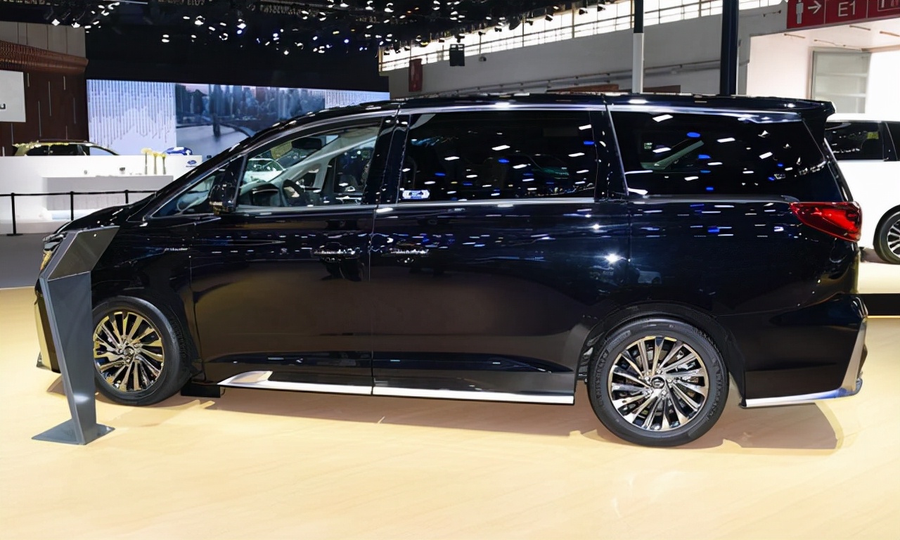 传祺m8与gl8行驶感受,传祺m8和gl8驾驶体验