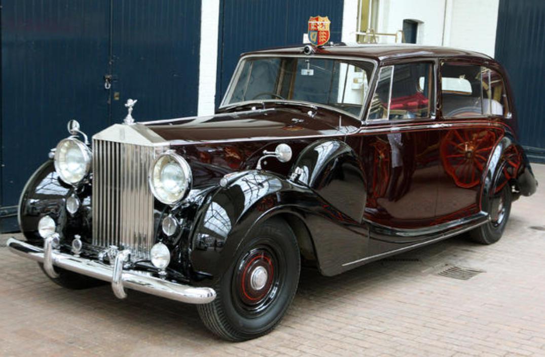 查尔斯成为国王之路,查尔斯什么时候成为国王