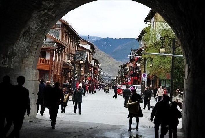 作家林茂森长篇游记《川西朝圣纪行》