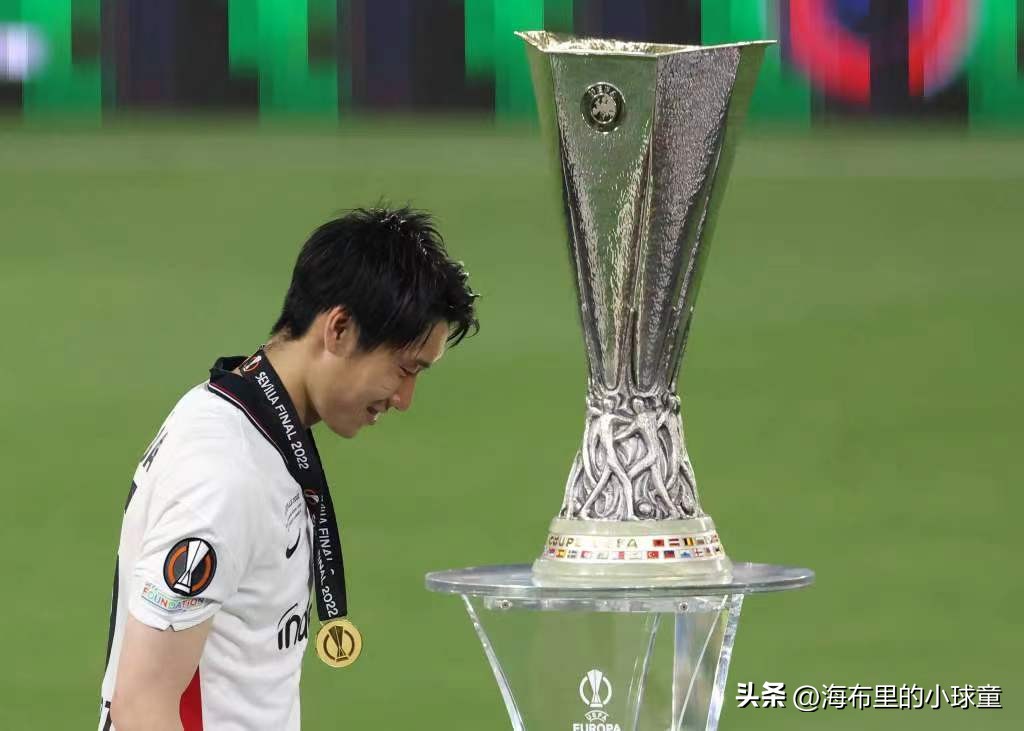 亚洲00后足球运动员,曾经闪耀亚洲杯的天才足球球员