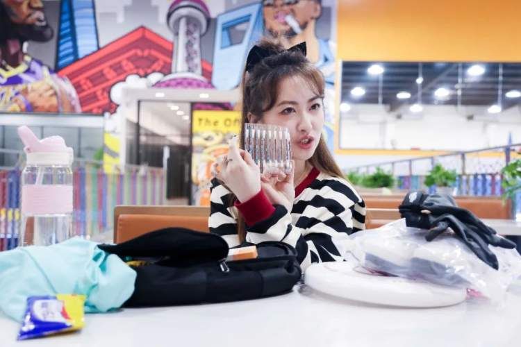 翻包揭秘,翻包大揭秘