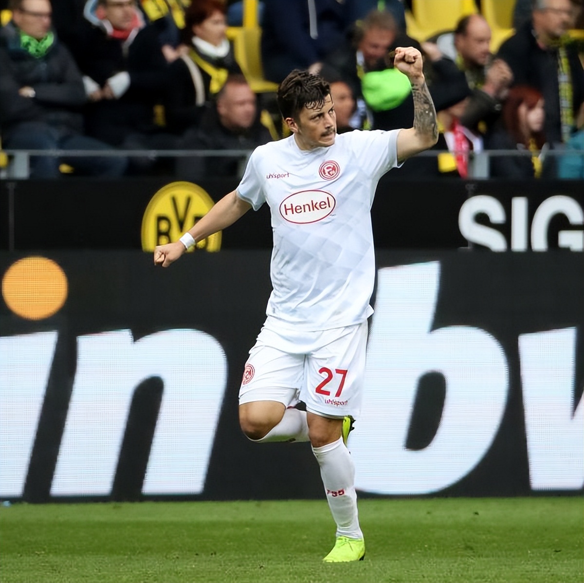 波兰神锋回归德甲,本赛季已打入46球助攻4球