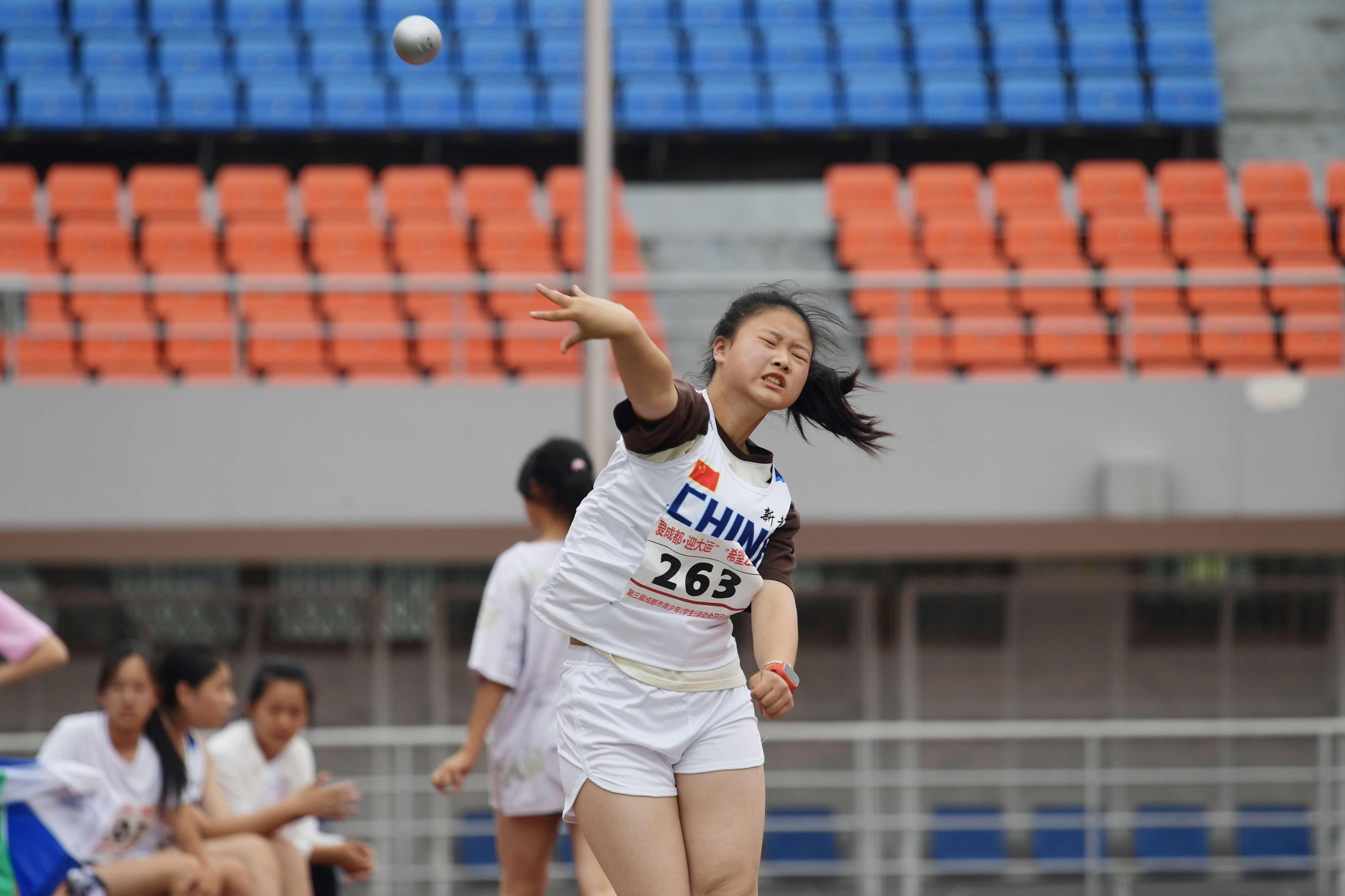 成都市青少年运动会田径比赛初中,成都市青少年田径运动会小学组