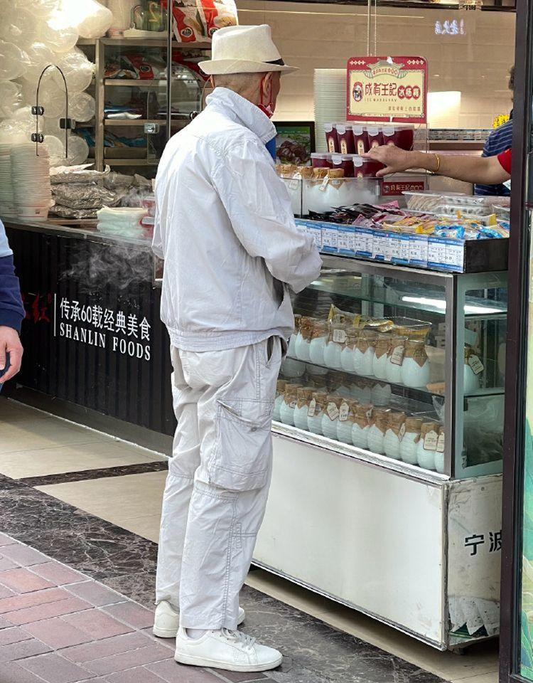 40岁男士洋气帽子搭配,40岁戴哪款帽子男好看