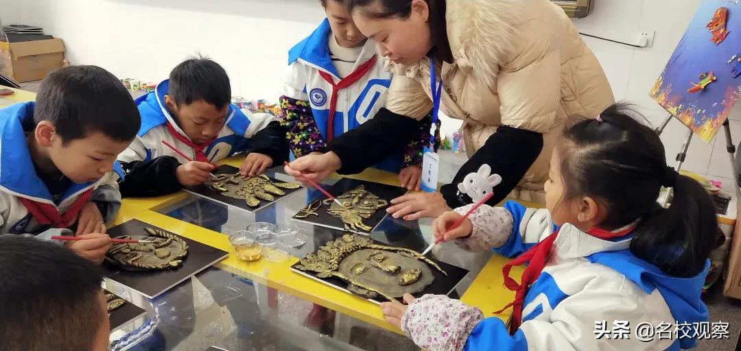 社团百花齐放助力学生全面发展,让每一个学生全面而有个性地发展