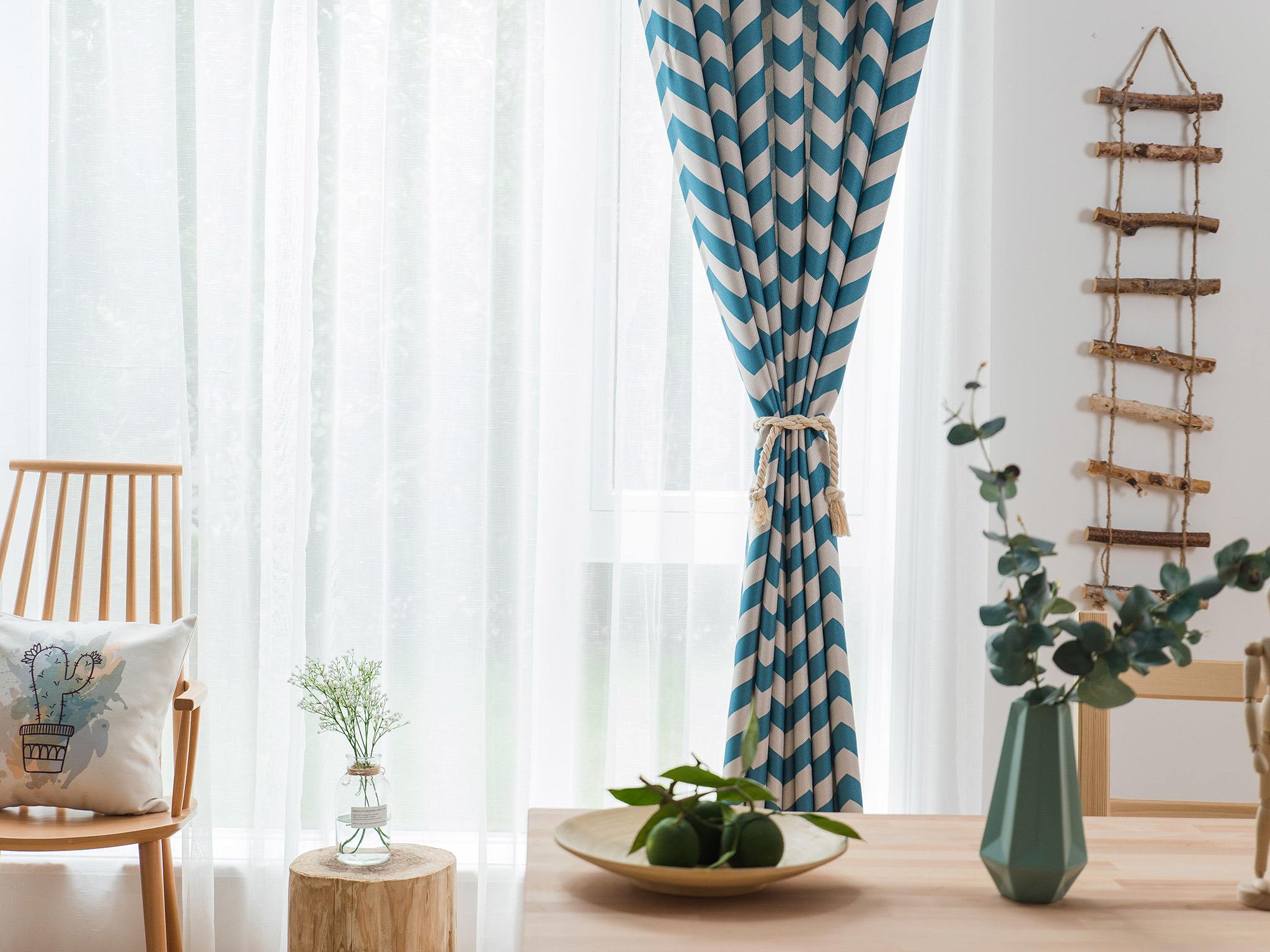 窗帘怎么选择才便宜又好看,窗帘要怎么选择经济又实惠