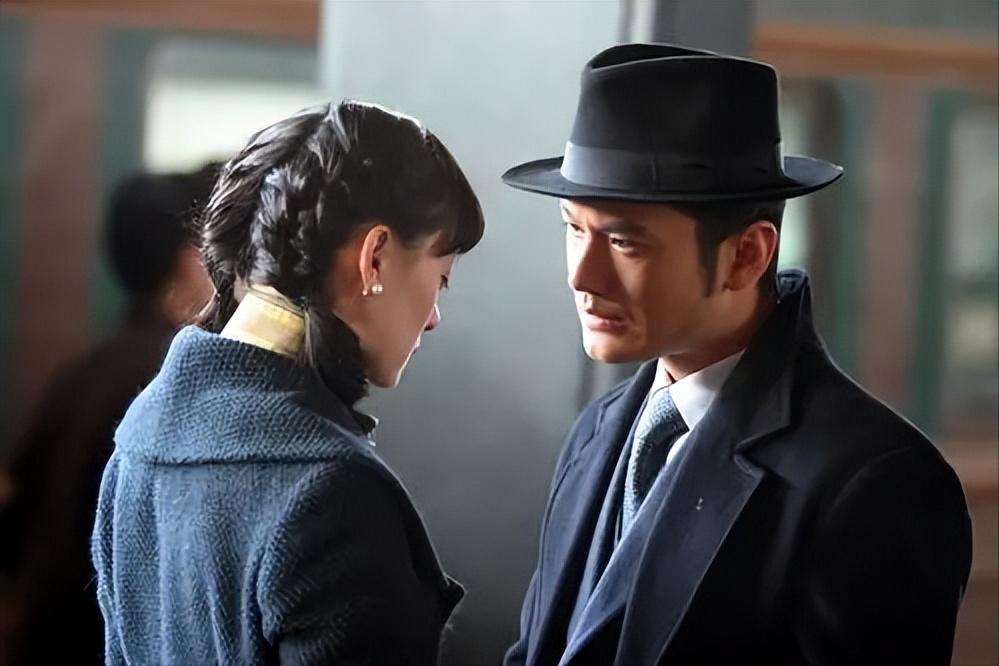 大中华百合影片公司成立后，重视影片的宣传，以及电影文化的传播