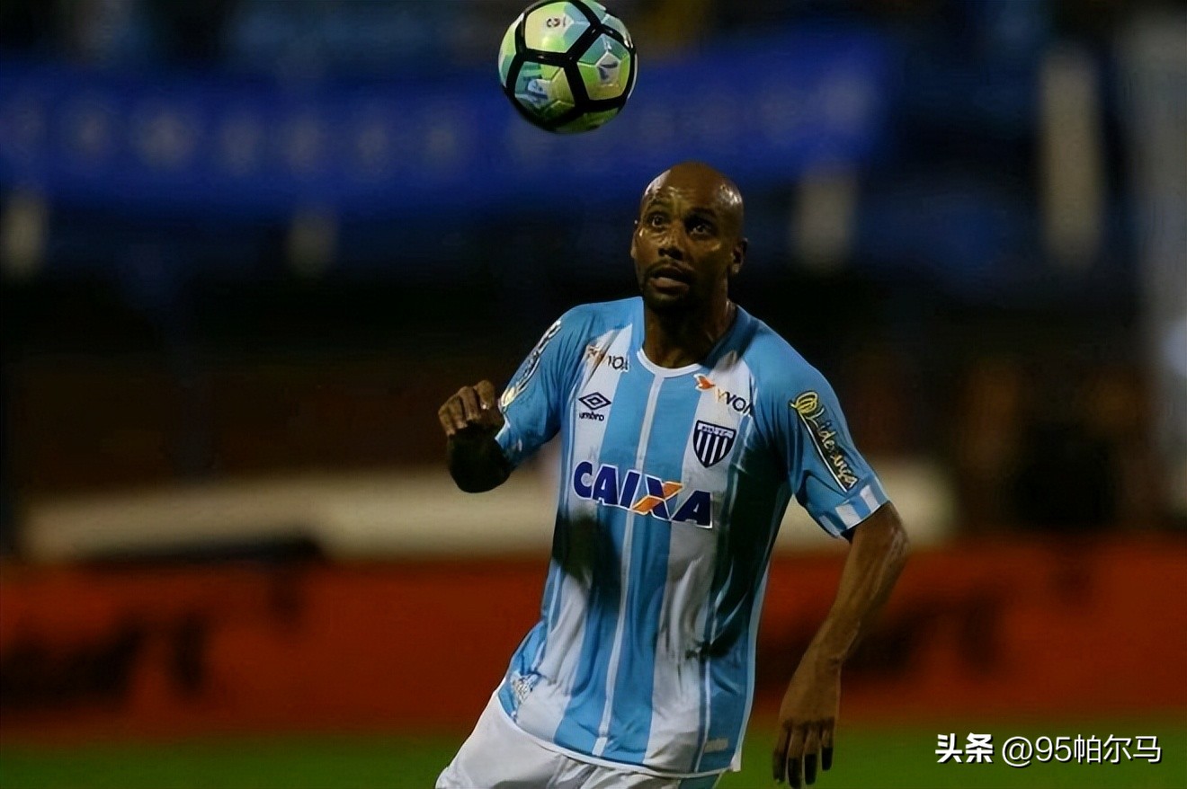 真性情还是硬实力？被贝尔羞辱的麦孔42岁不退役！