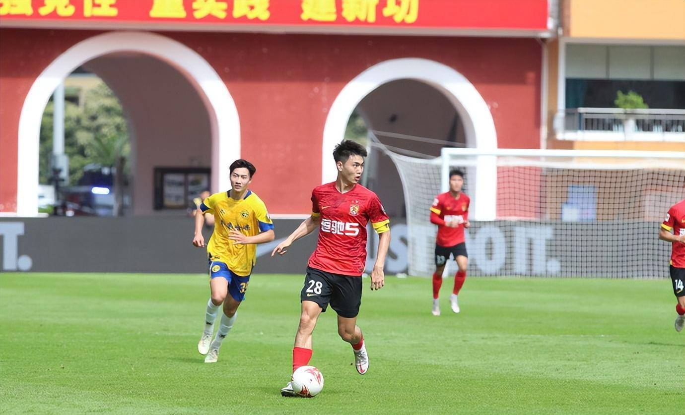 广州队更新一线队阵容张琳芃,广州队换帅了吗